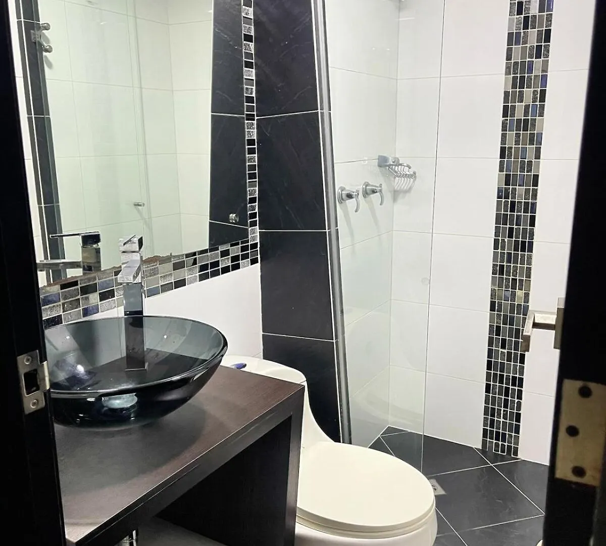 Apartamento En Laureles - Estadio 메딜린 0*,  콜롬비아