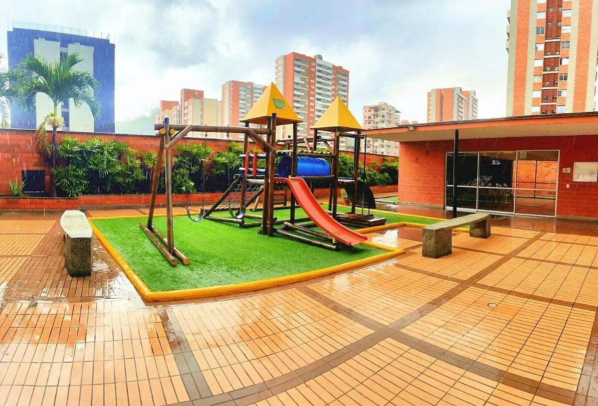 Apartamento En Laureles - Estadio Medellín Colombia